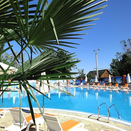 Grand-Marine Hotel & Spa Burlach'ya Balka Luaran gambar