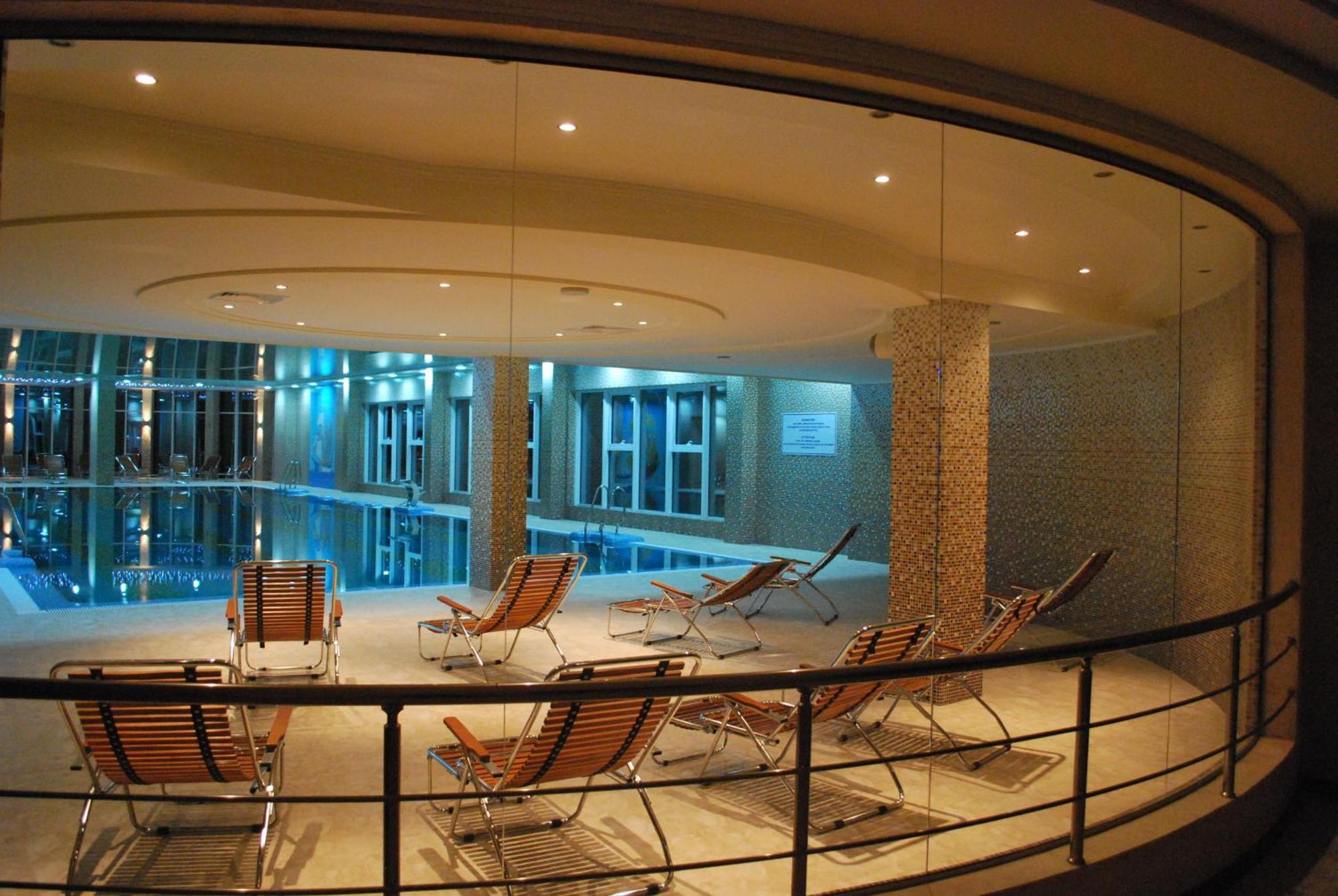Grand-Marine Hotel & Spa Burlach'ya Balka Luaran gambar