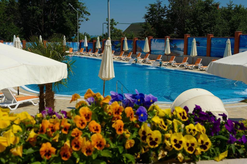 Grand-Marine Hotel & Spa Burlach'ya Balka Luaran gambar