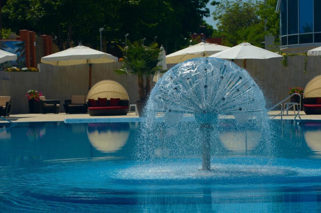 Grand-Marine Hotel & Spa Burlach'ya Balka Luaran gambar