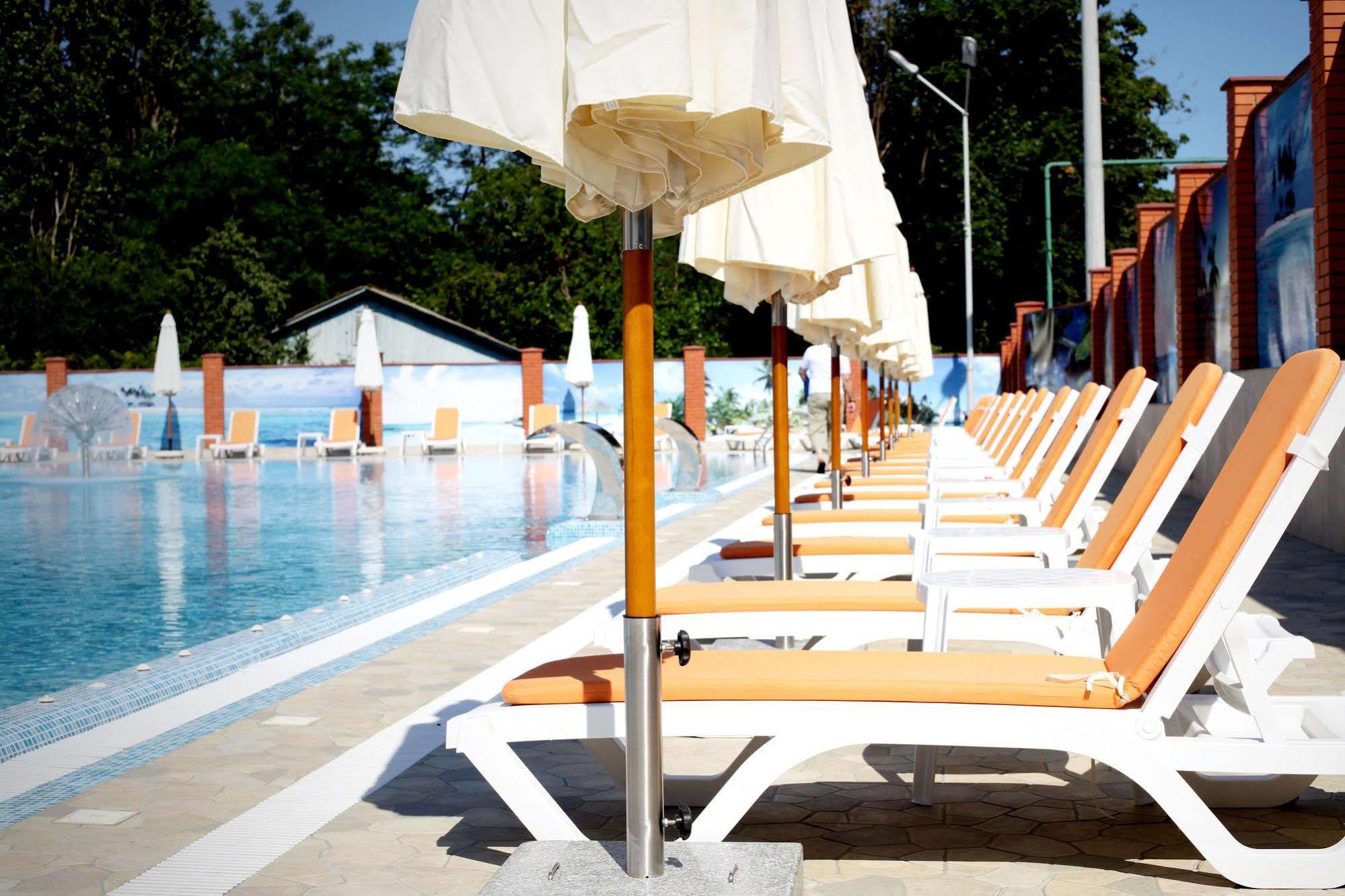 Grand-Marine Hotel & Spa Burlach'ya Balka Luaran gambar